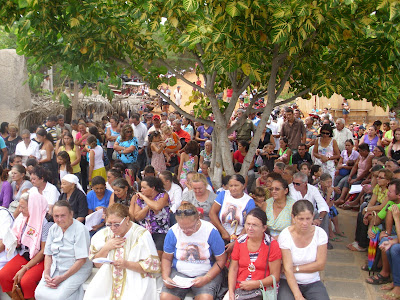 Missa de Páscoa no Cristo Ressuscitado de Solidão - PE reúne milhares de pessoas 