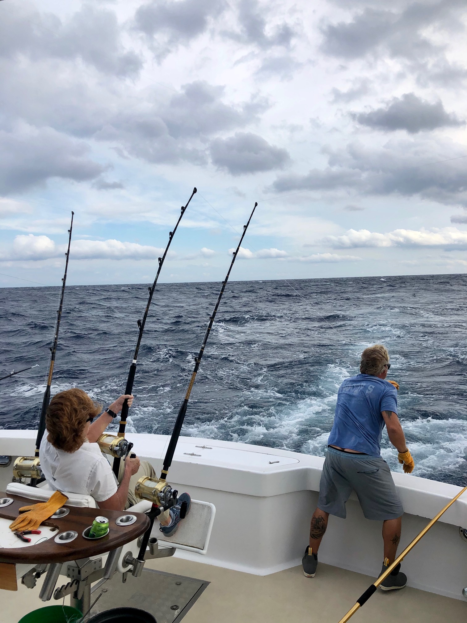 Deep Sea Fishing 50 Miles Off the Coast of North Carolina - Catching the  Elusive Wahoo