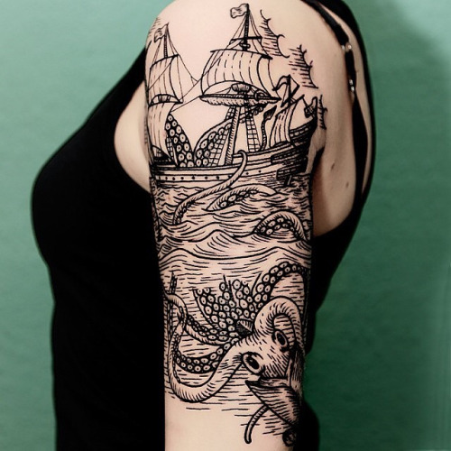 Tatuagem Mar, Navio e Polvo