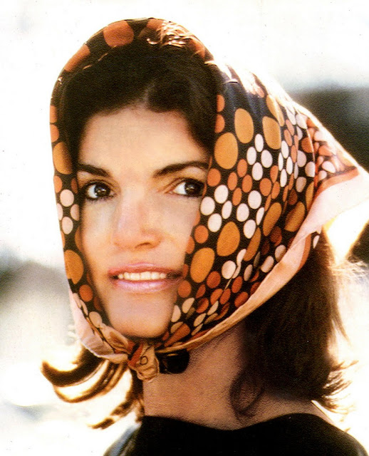 Jackie in Pucci scarf 1962