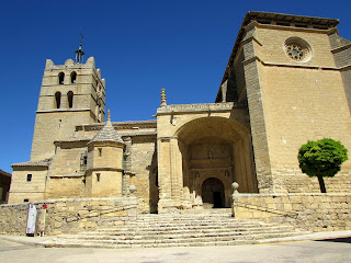España; Spain; Espagne; Castilla y León; Tierra de Campos; Palencia; Santoyo; iglesia de san Juan Bautista; plateresco; renacentista; románico; románica; gótico; gótica