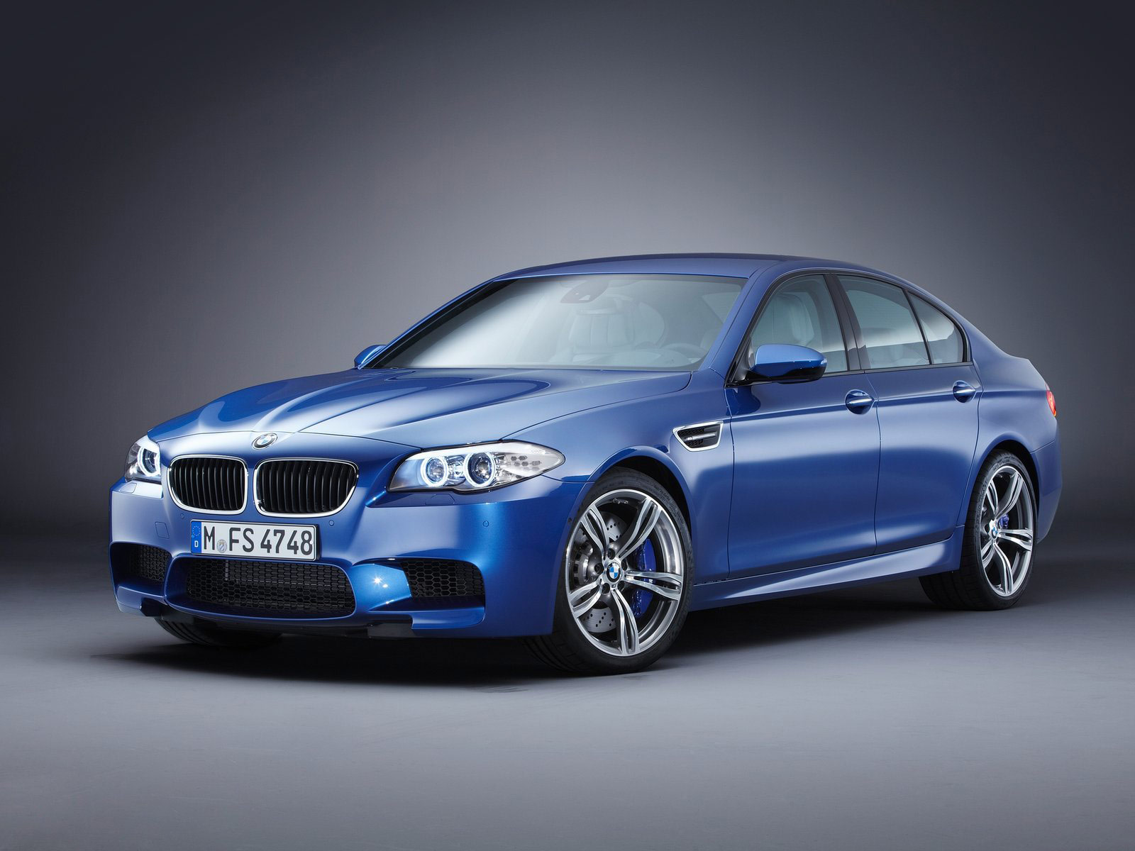 2012 BMW M5