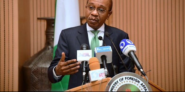 Old Naira: CBN GOvernor, Godwin Emefiele warns against hoarding of currency notes