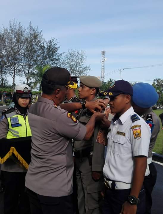 Waka Polres Pariaman Kompol Yuhandri Pimpin Apel Operasi Lilin Singgalang 2019