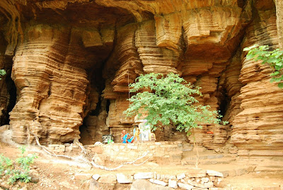Akkamahadevi Caves