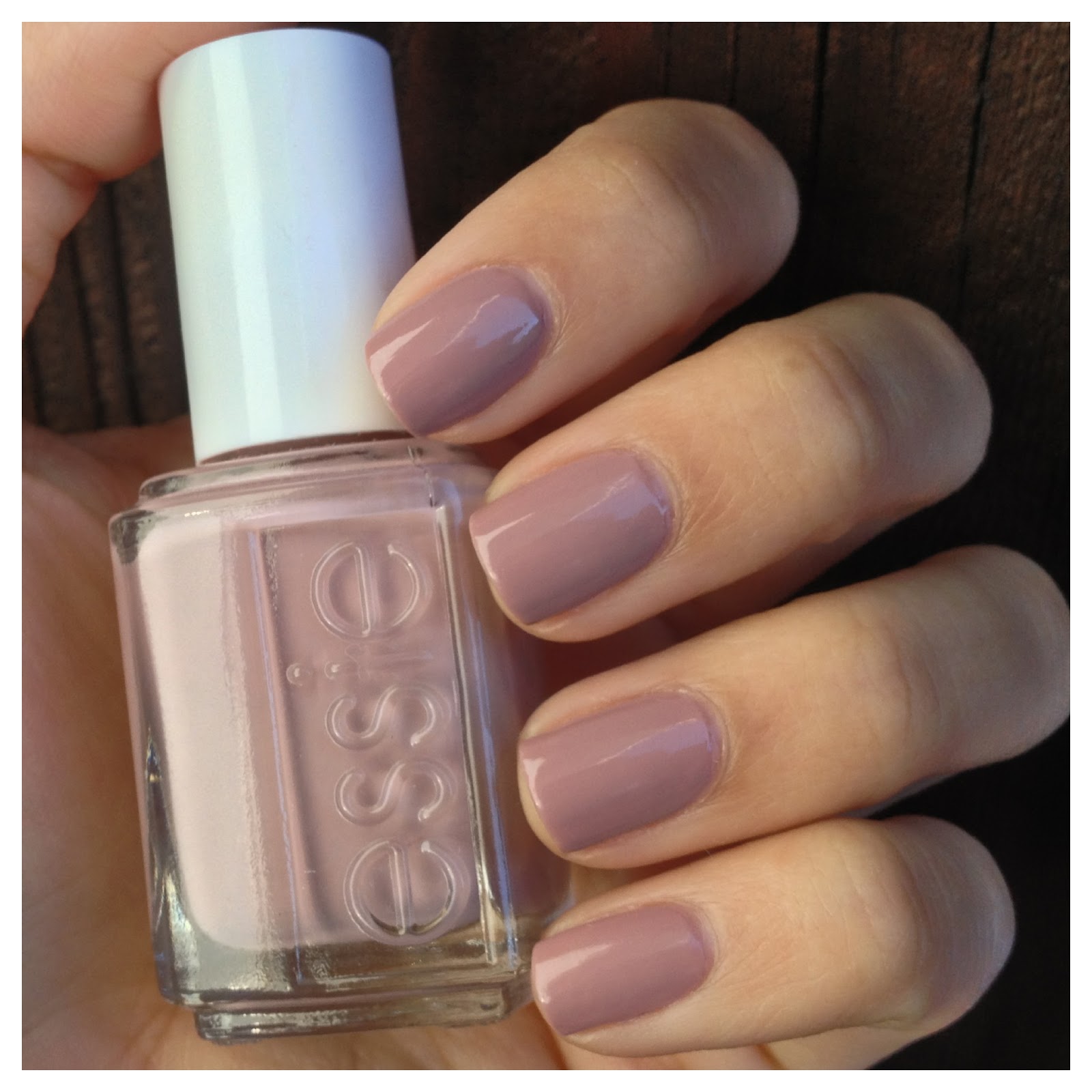 After a tragic loss of my long nails, I'm hoping a good nude will make my  nails at least feel longer! Essie - Lady like : r/RedditLaqueristas