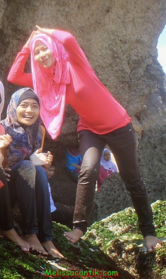 Foto Gaya  Berjilbab Modis Cewek Kuliahan Masa Kini Hijab 