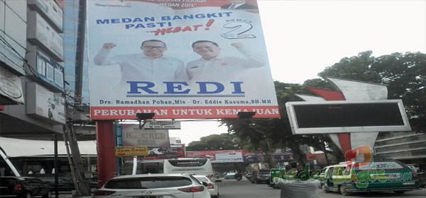 Pasang Baliho di Jalan Pemuda, Pasangan REDI Tak Patuhi Aturan KPU Medan