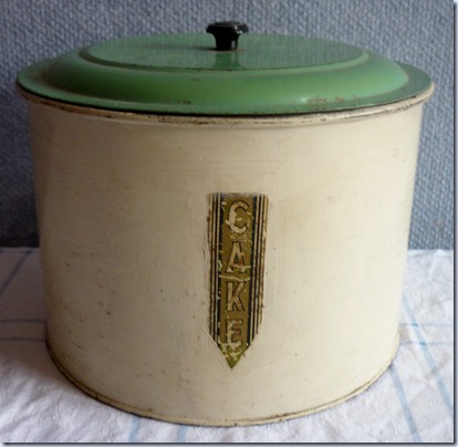 cake tin