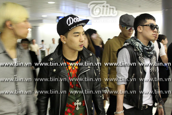 Big Bang's Arrival in Vietnam