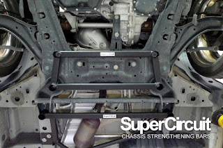 SUPERCIRCUIT Front Lower Brace installed to the Nissan Serena S-Hybrid (C27).