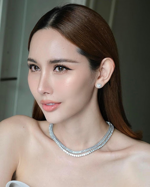 Meen Siriprpa – Beautiful Thailand Transgender Women