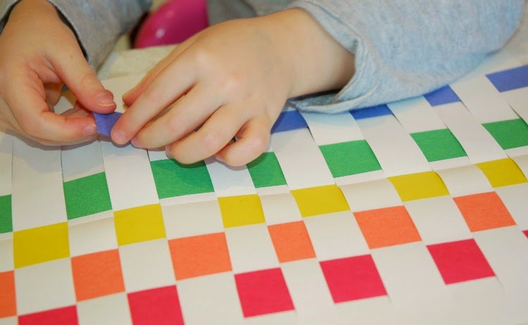 Rainbow Weaving Fine Motor Craft for Preschool