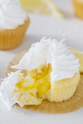 curd lemon cupcake