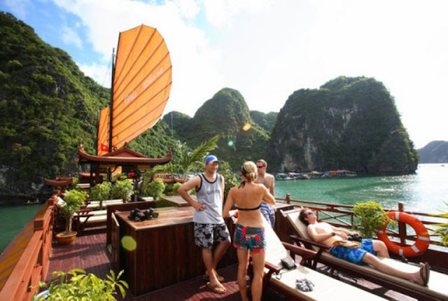 halong tours, halong tours booking, halong 3d2n tours with standard Cruise