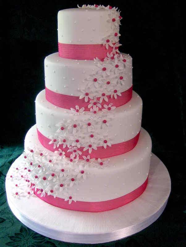  wedding cake heart chocolate wedding cake cake design wedding cake