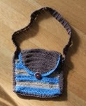 http://translate.googleusercontent.com/translate_c?depth=1&hl=es&rurl=translate.google.es&sl=en&tl=es&u=http://www.crochetier.com/patterns-anleitungen/free-patterns/simple-striped-bag/&usg=ALkJrhjmPa1FAM_lnc3yJgpWyK7Xe97DiQ