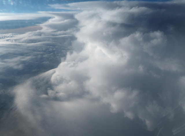 Сибирь – облака (вид с самолета)