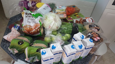 Israel Relief Aid food donation to the homeless shelter