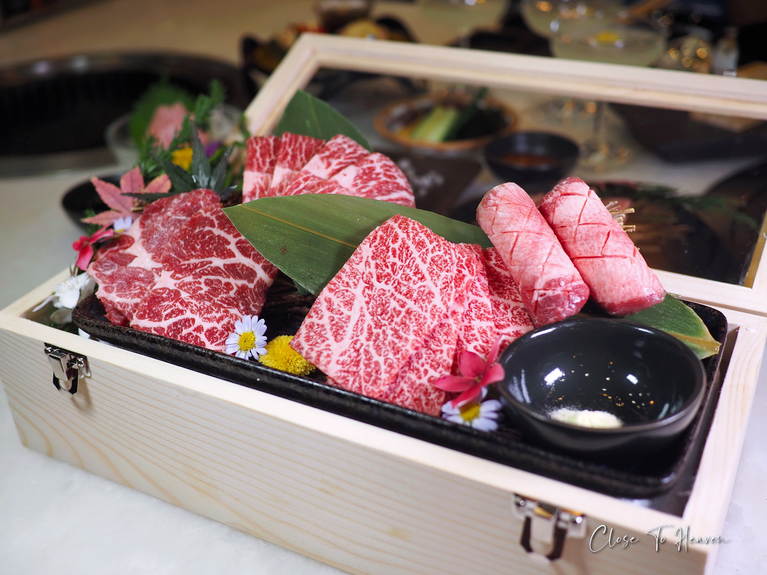 Royal Buffet บุฟเฟ่ต์เนื้อบาบะ A5 | TORA Yakiniku x Cafe