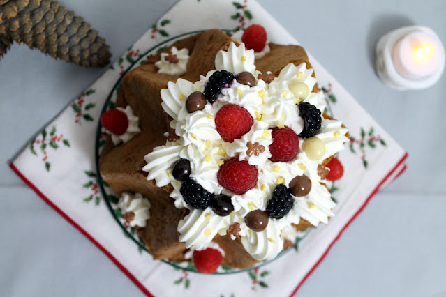 Pandoro relleno de crema de avellanas