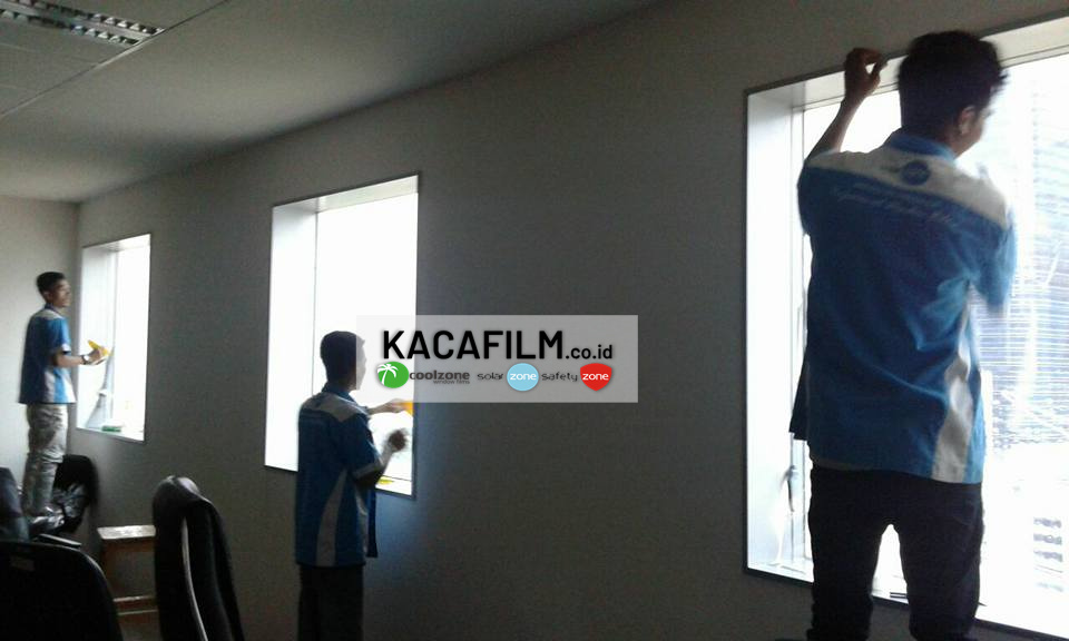 jasa pasang kaca film ruko Cinere Depok harga murah