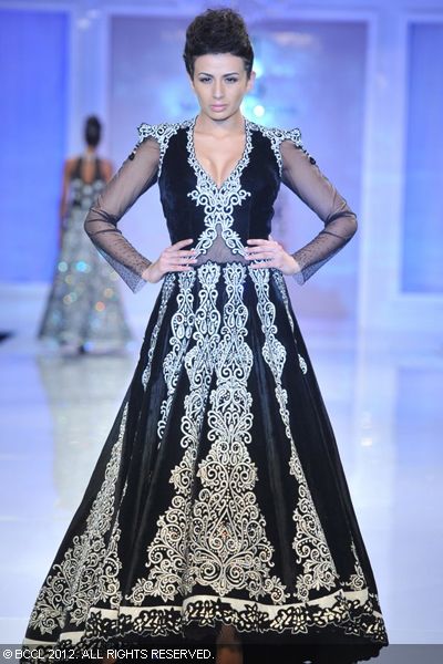 Delhi Couture Week 2012 Sabyasachi fashion collection