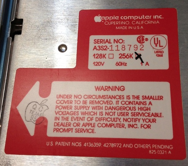 Apple iii label
