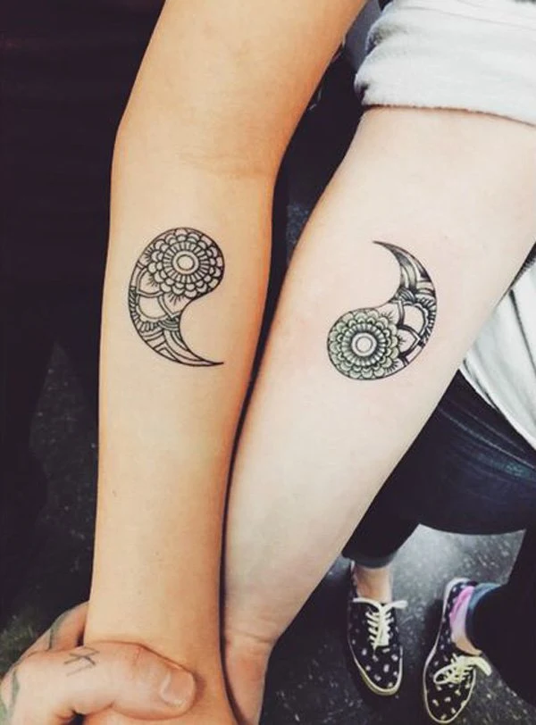 tatuaje de yin yang para amigas