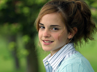 Free non-watermarked wallpapers of Emma Watson at Fullwalls.blogspot.com