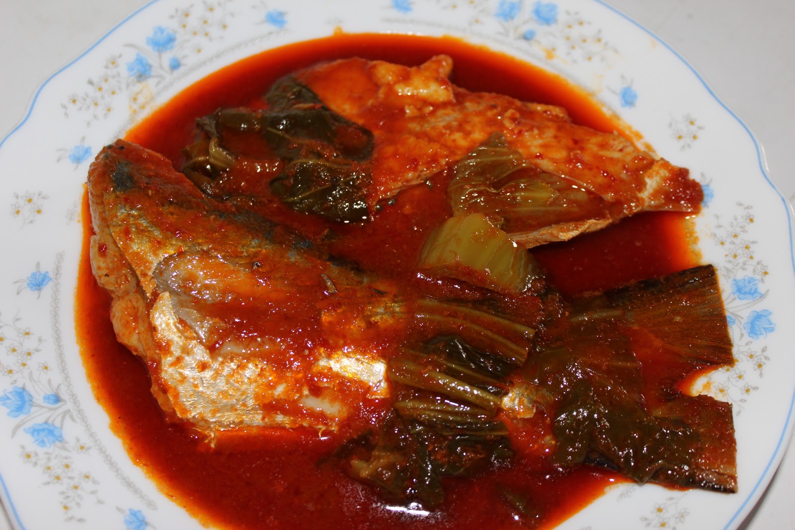 Qasehmama Untuk Semua: ASAM PEDAS IKAN PARANG BERSAMA SYUR 