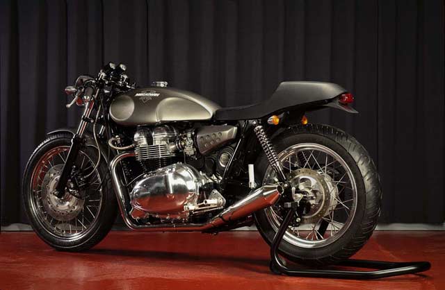 Mecatwin Triumph 800 Cafe Racer motorcycle