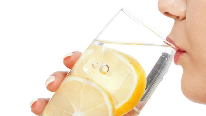Así se prepara el agua con limón para mejorar la circulación y fortalecer el sistema inmune