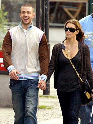 justin timberlake and jessica biel engaged. #39;Justin would just wear