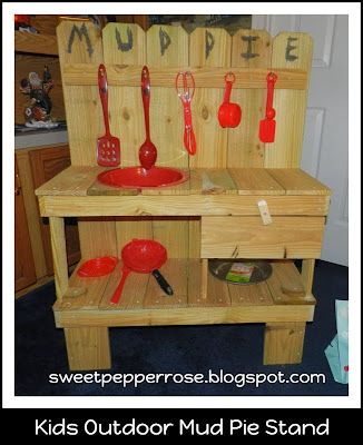 http://sweetpepperrose.blogspot.com/2013/12/kids-outdoor-mud-pie-stand.html