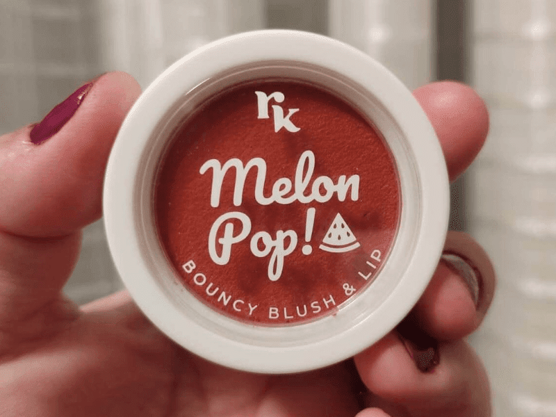 melon-pop-ruby-kiss