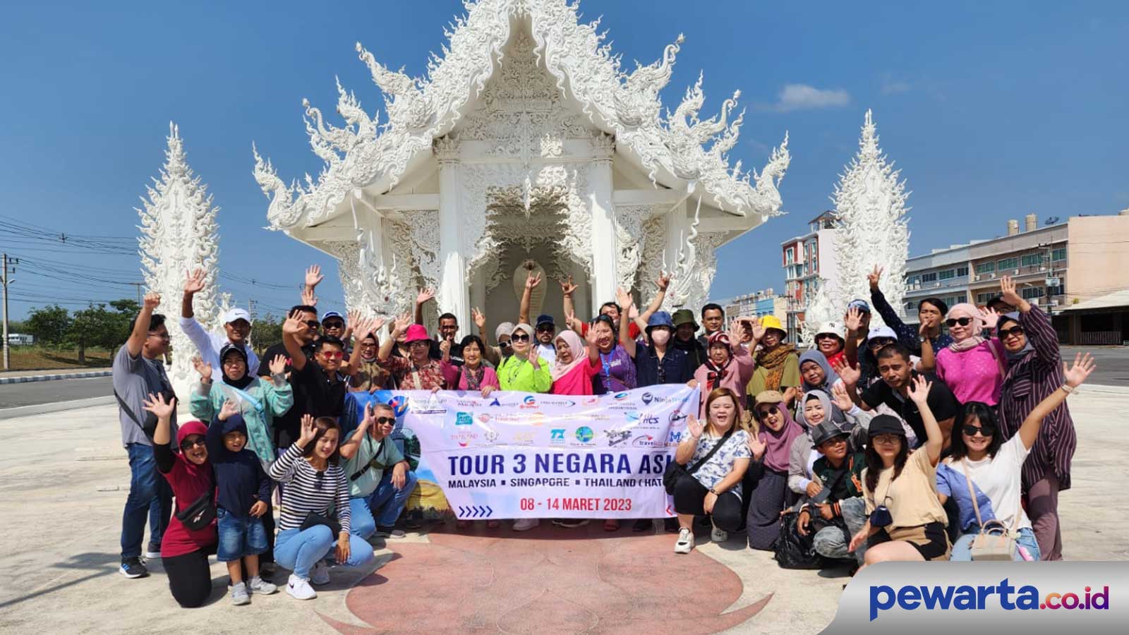 Opini: Pengalaman Liburan 3 Negara Bersama Jalan Keluar Tour and Travel