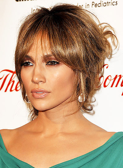 jennifer lopez hairstyles curly. Jennifer Lopez Short Hairstyle