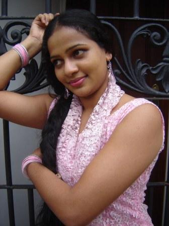 Umayangana Sri Lankan Cute Teledrama Actress PicsPhotos glamour images