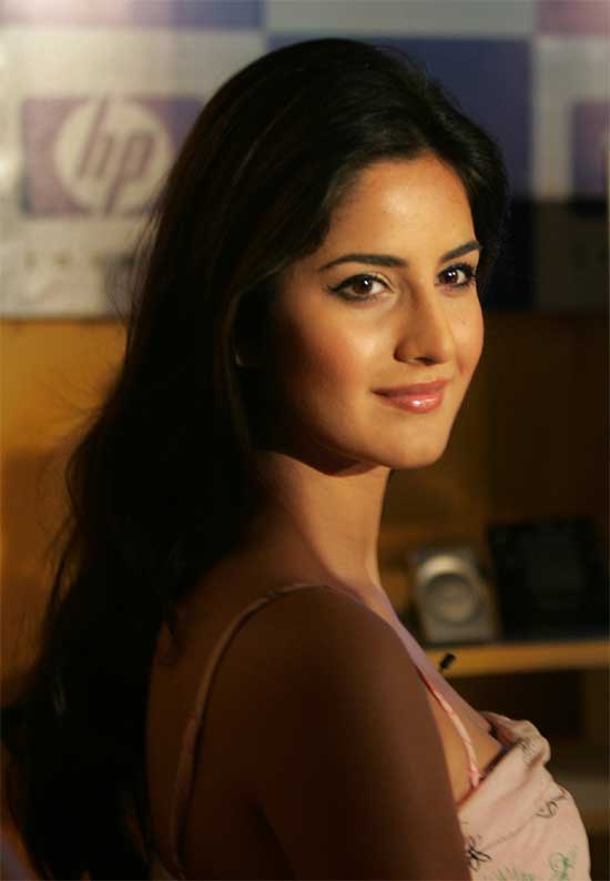 katrina kaif in no dressbollywood actress imageslatest bollywood images 