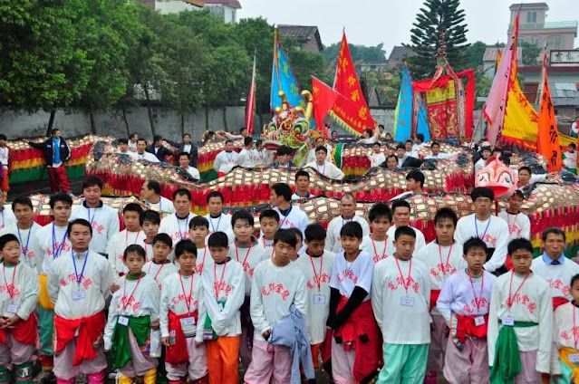 Pictures provided by Zhaoqing Gaoyao District Cultural Center-young people also learn dragon dance