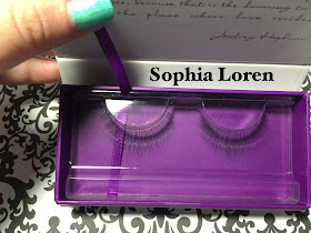 Sheena Sujan Eyelashes review.