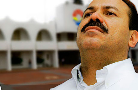 Piden renuncia de Julián Ricalde por viajes furtivos, contingencia y desfalcos: cancunenses en Facebook