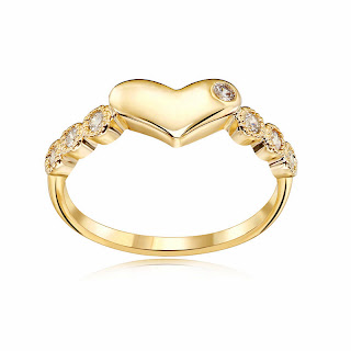 http://www.okajewelry.com/product/2772/Rhinestone-Heart-Ring-Gold-Plated.html