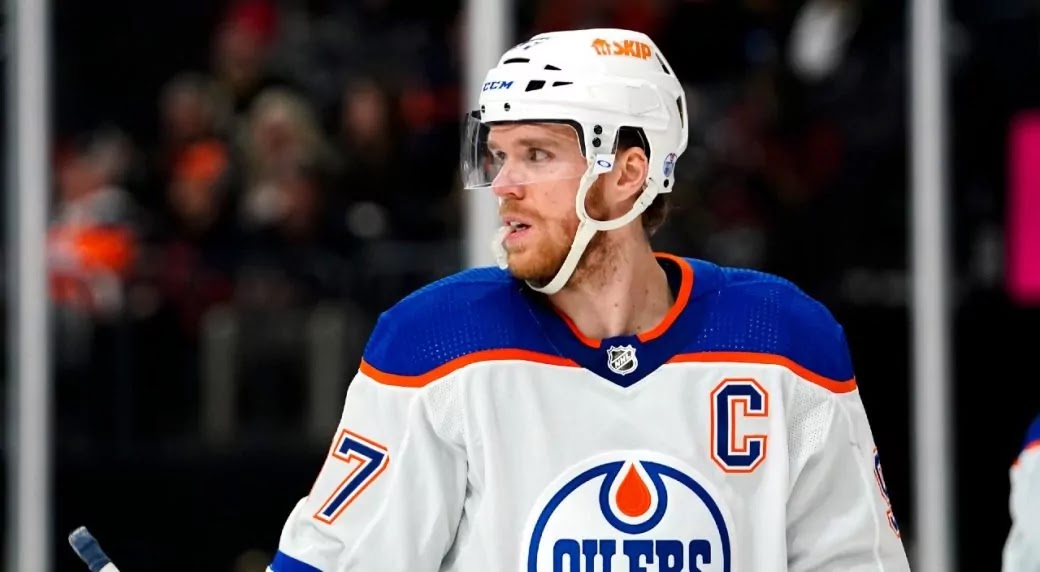 Connor McDavids 300th Career Goal and Oilers Win against Kings
