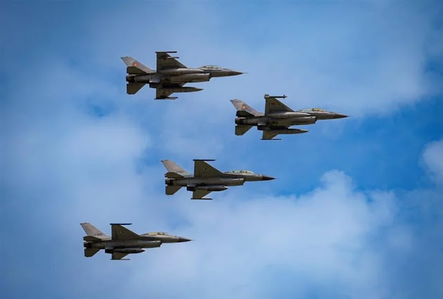 Oi leptomereies tis apostolis F-16 stin Oukrania: To vathytero minyma tou
