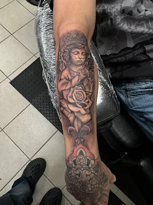 tatuaje surrealista