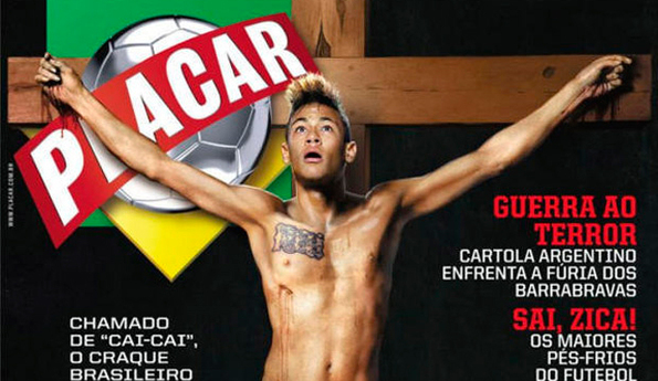 Neymar aparece en revista crucificado en una cruz