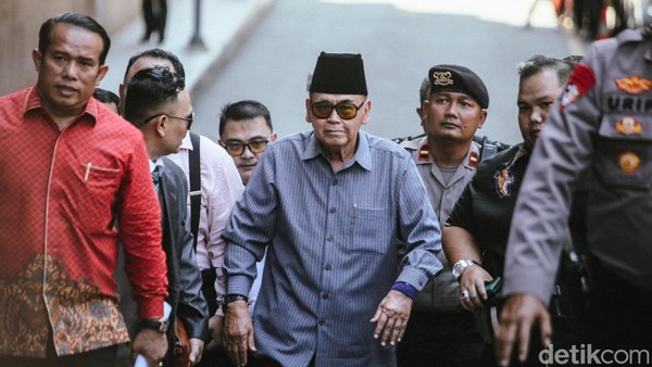 Dugaan Pencucian Uang Menanti Panji Gumilang 