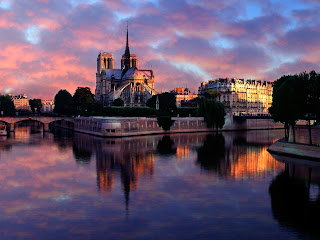 Nortre Dame : Paris || Top Wallpapers Download .blogspot.com